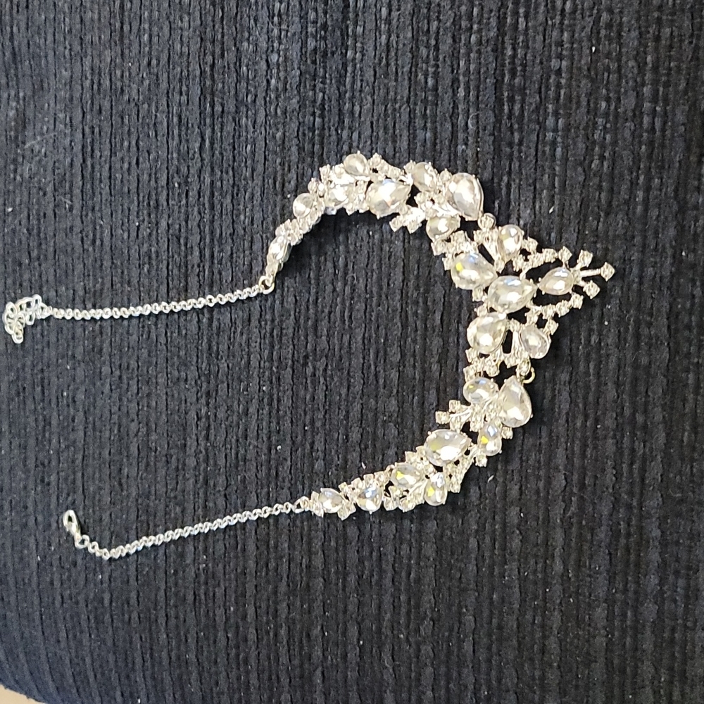 Rhinestone necklace